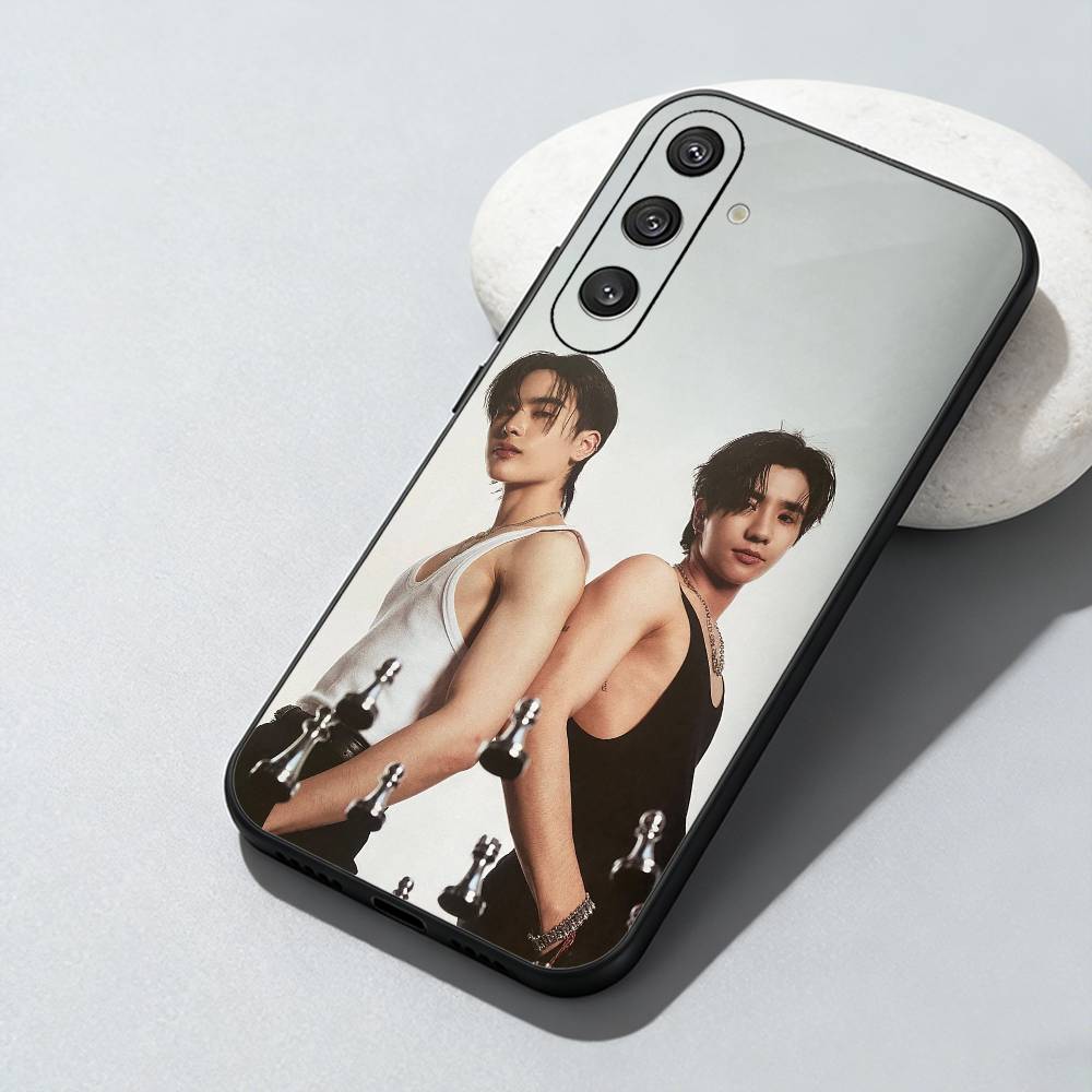 D-Devil K-Kiss Perth x Santa K – Phone Cases Perth Bewertung und Preis